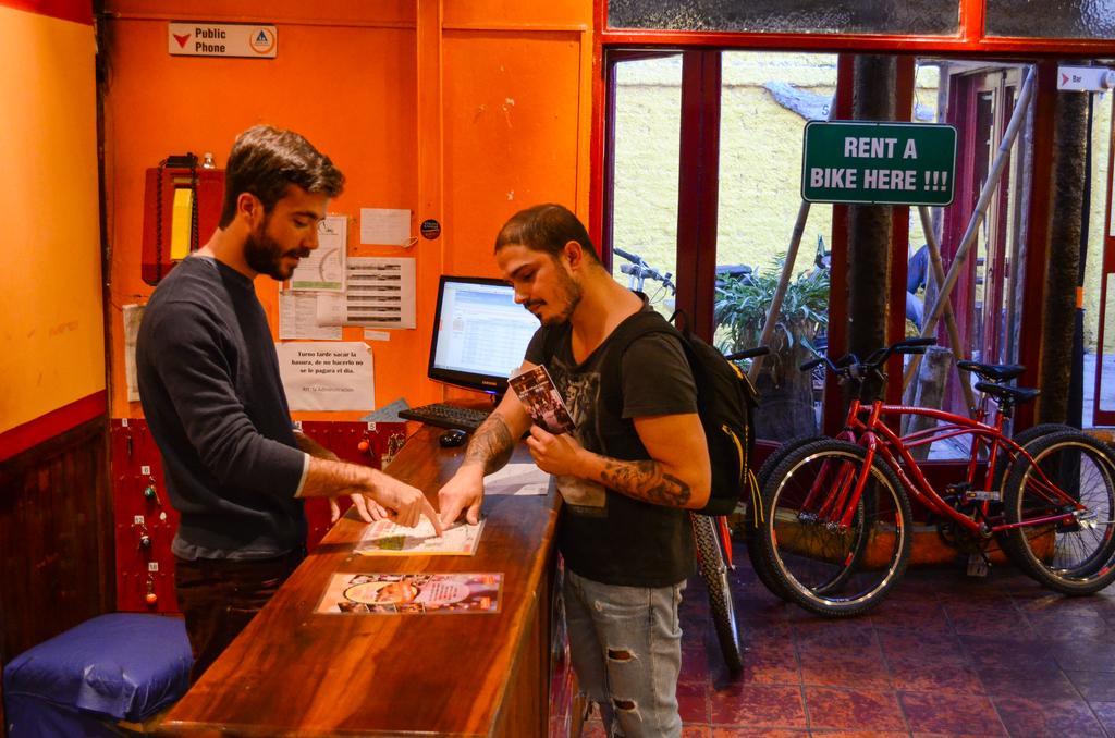Hostel Internacional Мендоса Екстер'єр фото